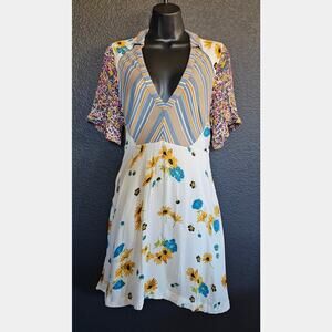 Free People Mix It Up Floral Printed Mini Dress Size 2